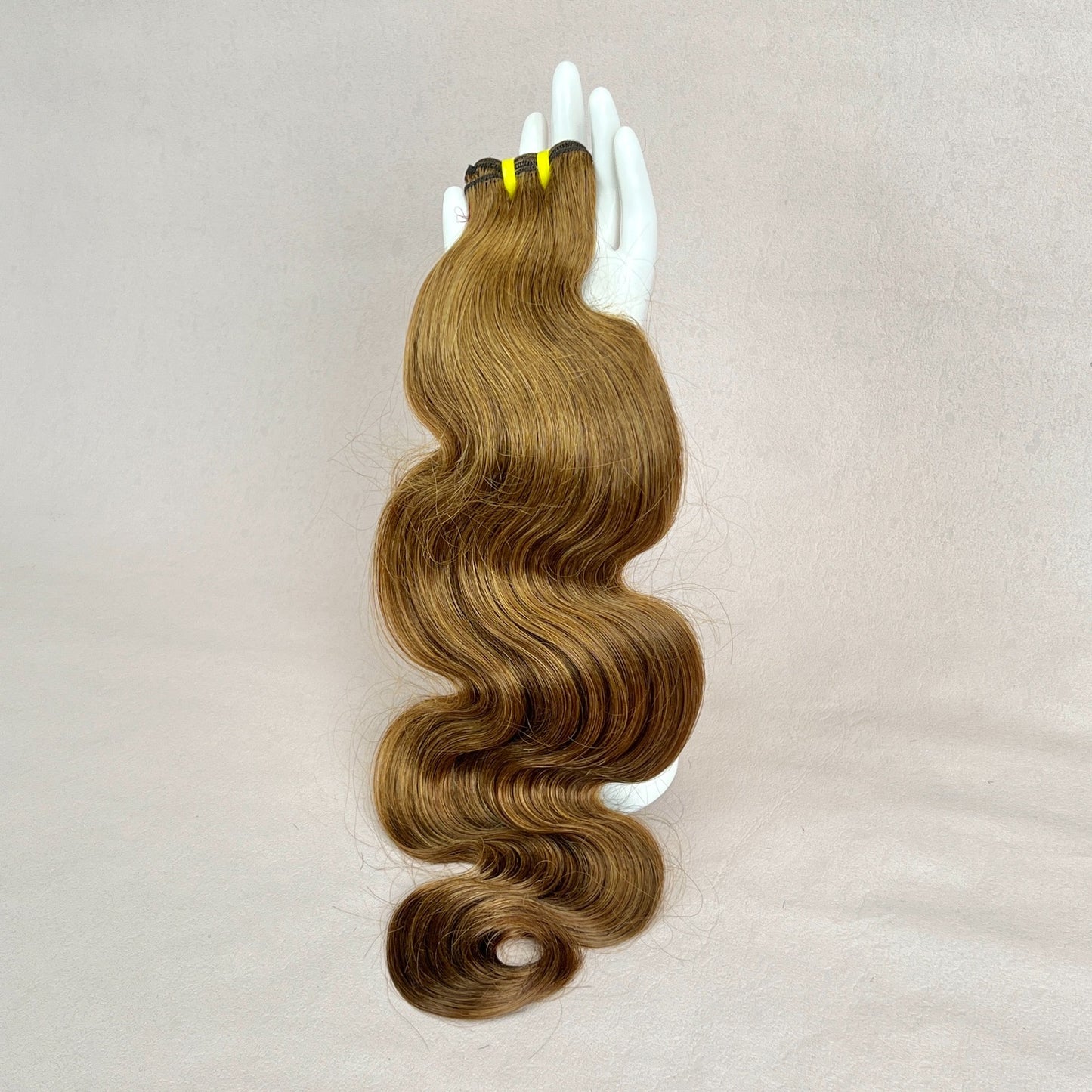 Body wave “Golden honey blonde”