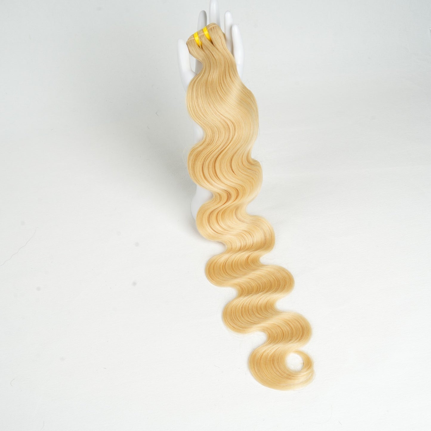 Body wave “Barbie Blonde”